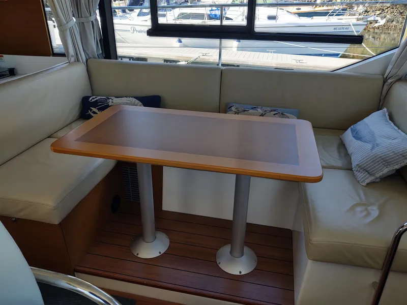 Slide: The Image of Lazybones Port settee - 5