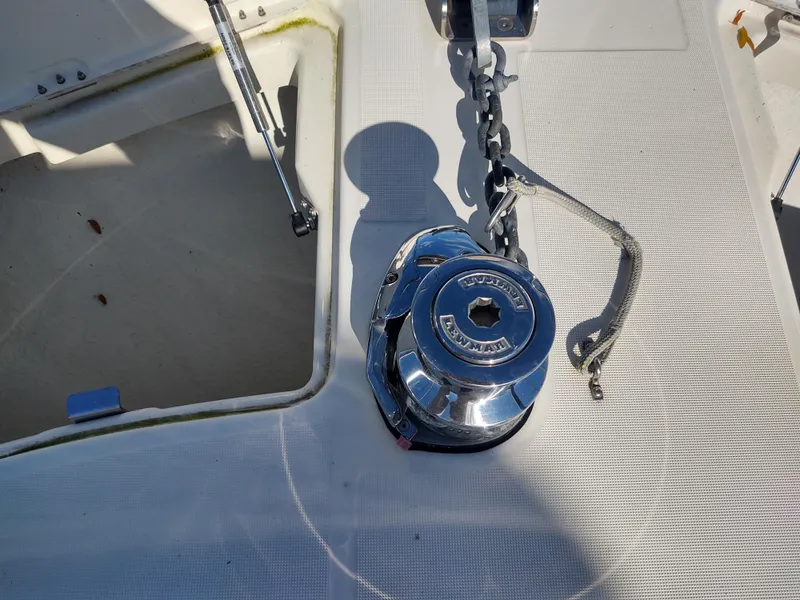 Slide: The Image of Lazybones Anchor windlass  - 51