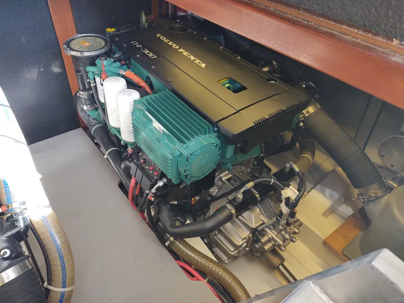 Slide: The Image of Lazybones Engine room  - 62