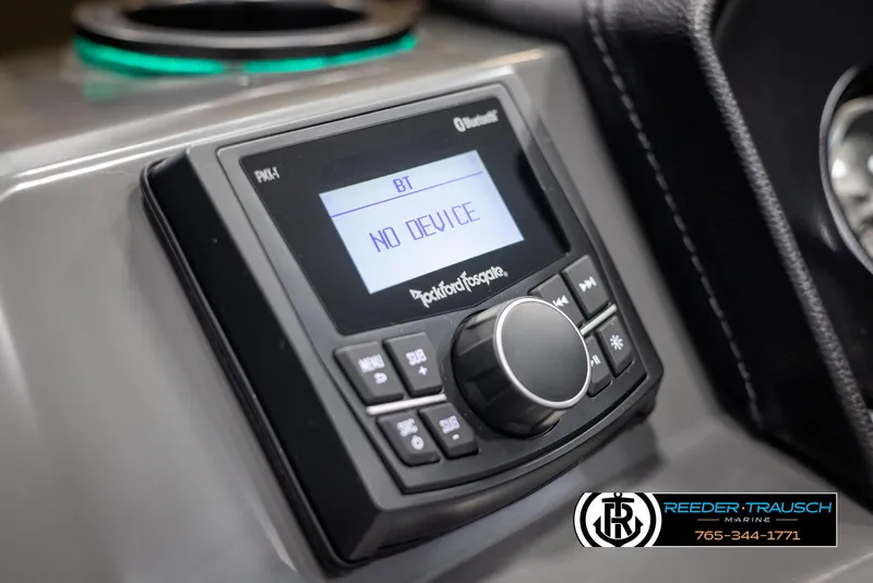 Slide: The Image of Rockford Fosgate Bluetooth stereo on 2025 Bennington 21 SLSE boat dashboard. - 30