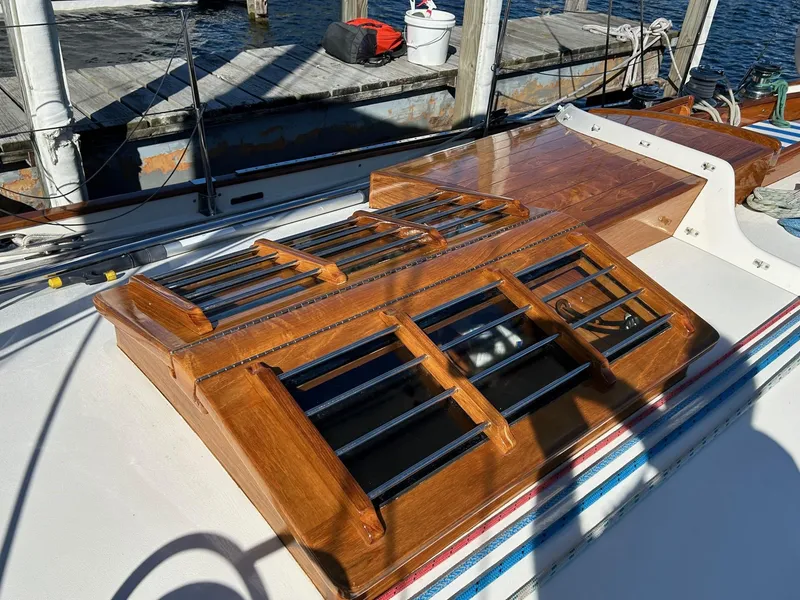 Slide: The Image of Sparkman & Stephens S&S 45 2010 - 57