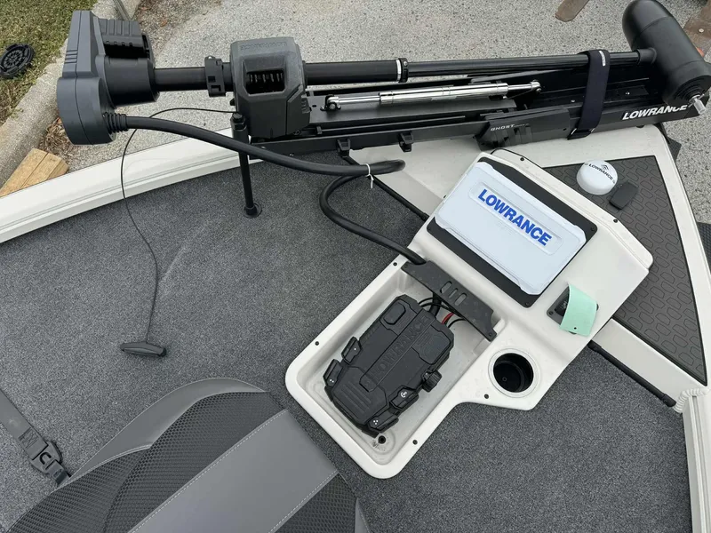 Slide: The Image of Fishing boat deck with Lowrance equipment, featuring Ranger ALPHA 208, 2025 model. - 15