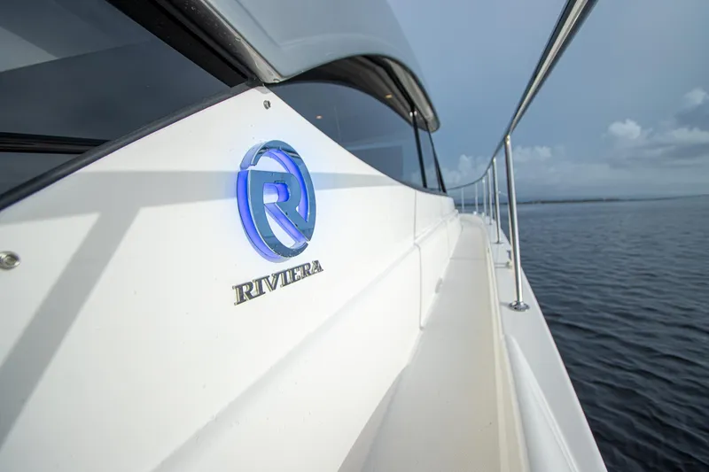 Slide: The Image of Riviera 4600 SY 2024 - 55