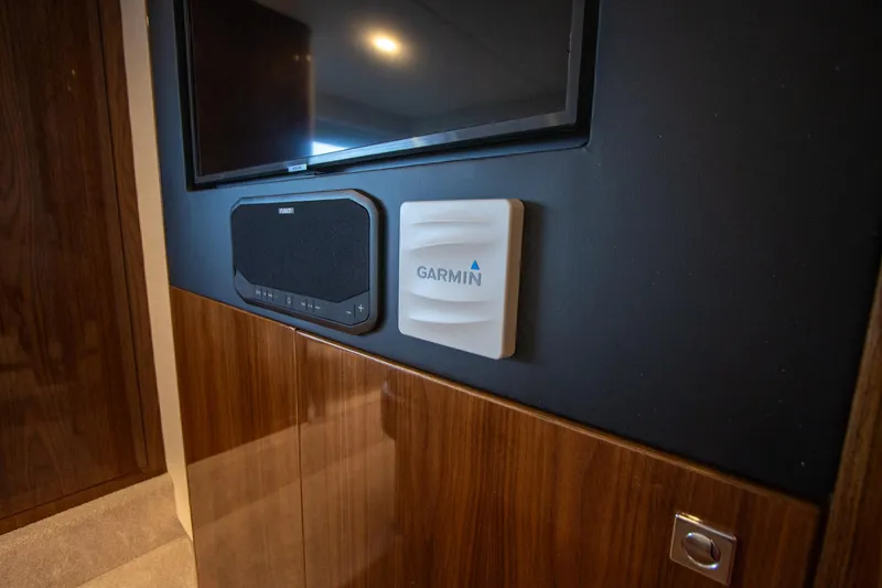 Slide: The Image of Riviera 4600 SY 2024 - 67