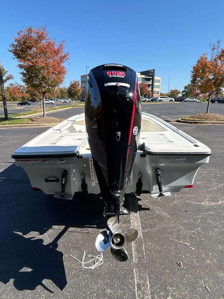 Slide: The Image of Mako 18 LTS 2025 - 69