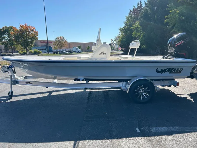 Slide: The Image of Mako 18 LTS 2025 - 71