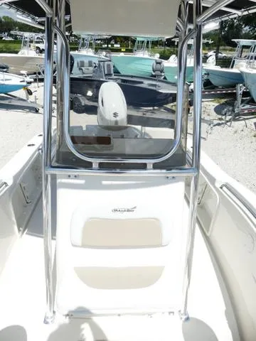 Slide: The Image of Bulls Bay 200 Center Console 2025 - 17