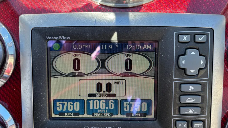 Slide: The Image of Close-up of a 2008 Fountain 47 Lightning speedometer showing 106.6 MPH peak speed. - 46