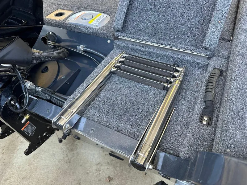 Slide: The Image of 2025 Lund 1775 Adventure Sport boat ladder and deck detail. - 22