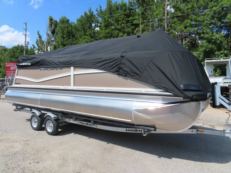 Slide: The Image of Premier 230 Solaris RL 2025 - 23