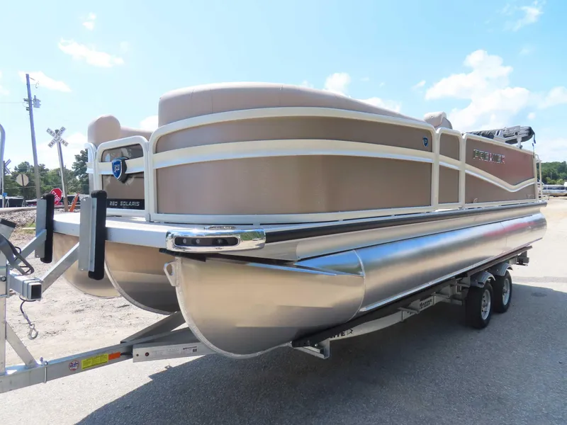 Slide: The Image of Premier 230 Solaris RL 2025 - 7