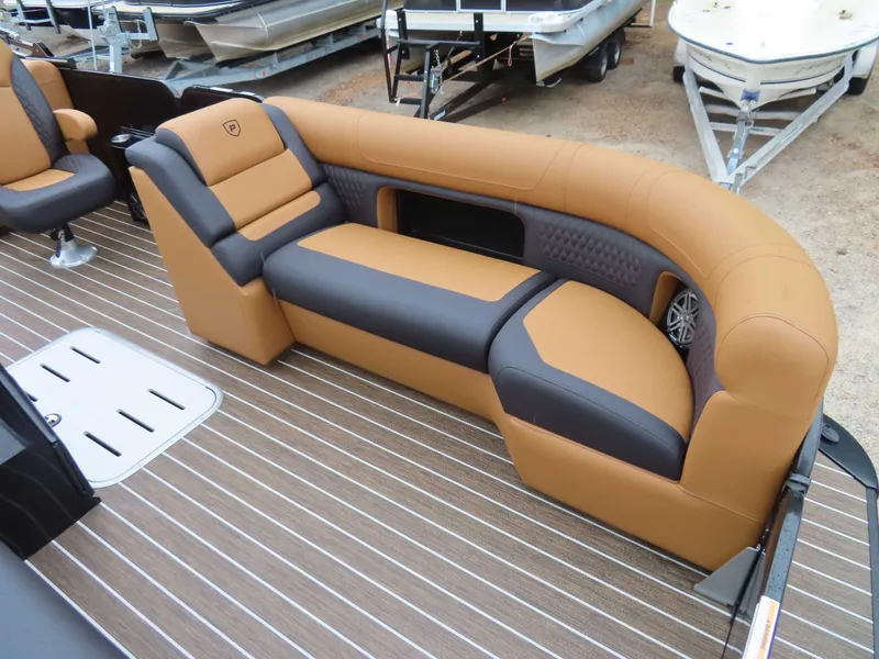 Slide: The Image of Premier 230 Solaris RF 2026 - 11