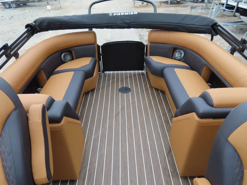 Slide: The Image of Premier 230 Solaris RF 2026 - 23