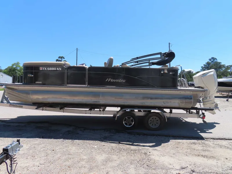 Slide: The Image of SeaArk 1752 Slayer X 2026 - 9