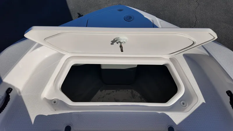 Slide: The Image of Yamaha 190 FSH Sport 2025 - 22