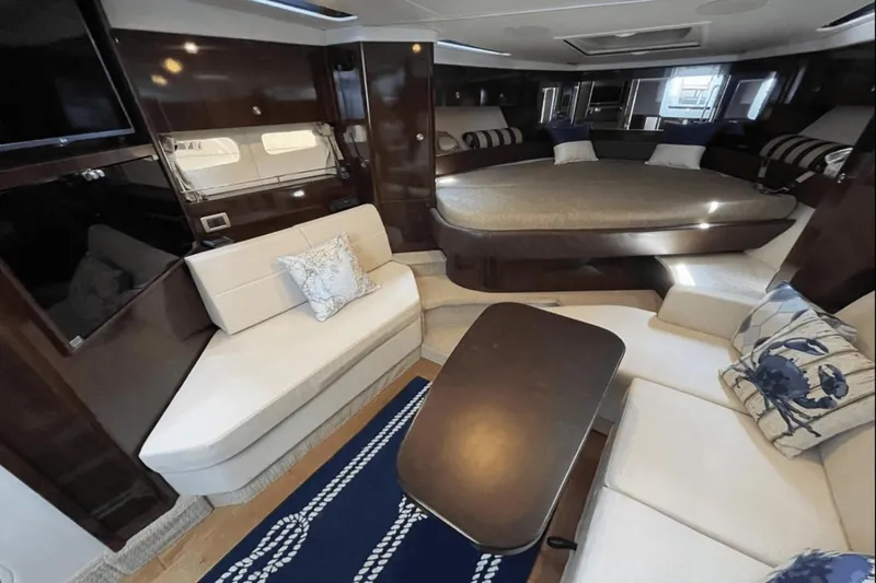 Slide: The Image of Sea Ray 350 Sundancer 2016 - 16