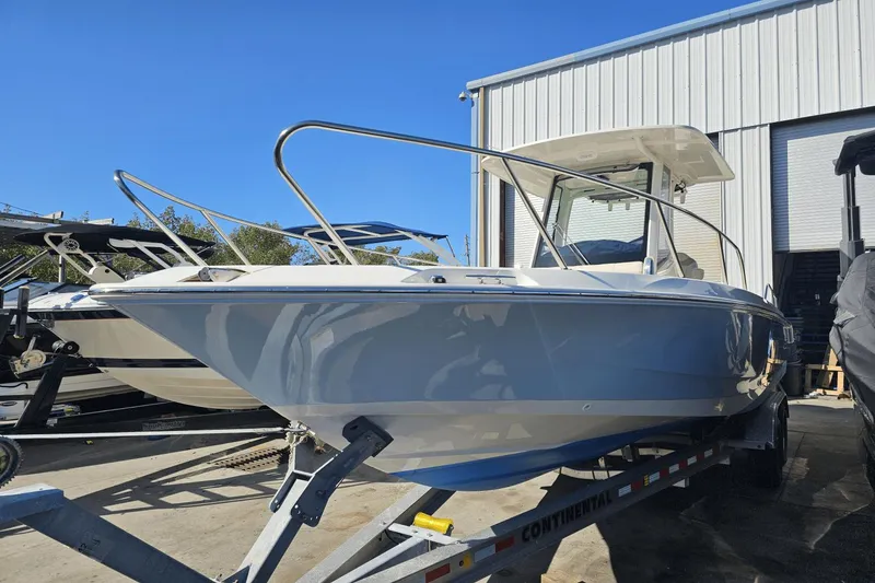 Slide: The Image of Boston Whaler 280 Dauntless 2023 - 2