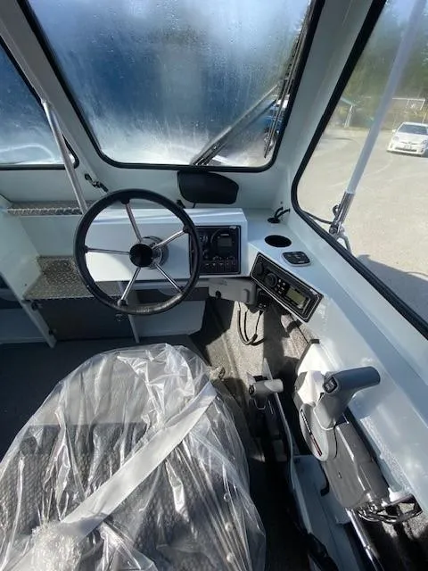 Slide: The Image of Interior Helm - 6