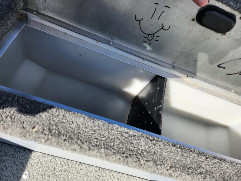 Slide: The Image of Lund 1400 Fury Tiller 2018 - 12