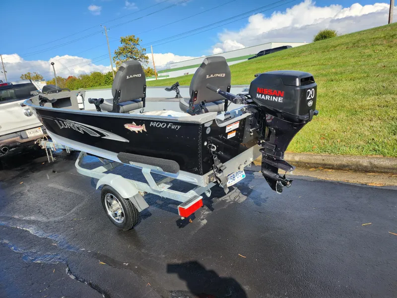 Slide: The Image of Lund 1400 Fury Tiller 2018 - 3