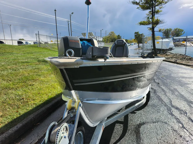 Slide: The Image of Lund 1400 Fury Tiller 2018 - 6