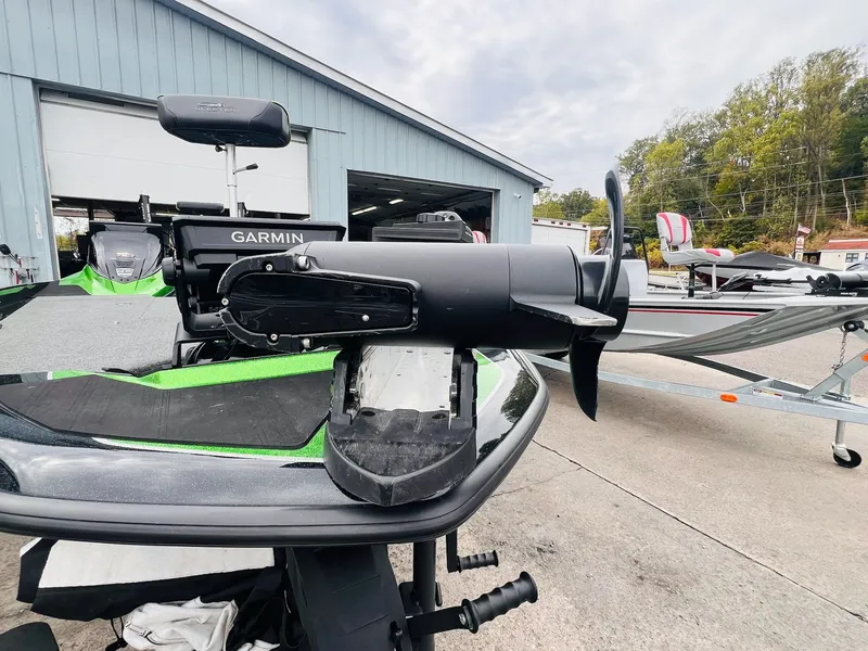 Slide: The Image of Skeeter ZXR20 2023 - 17