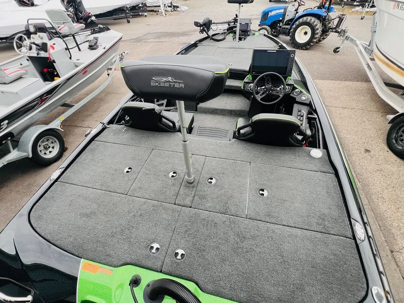 Slide: The Image of Skeeter ZXR20 2023 - 41