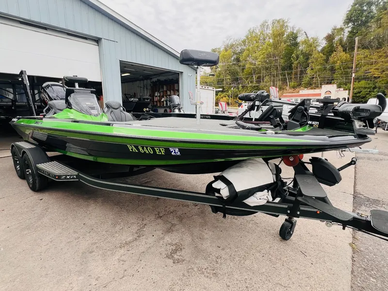 Slide: The Image of Skeeter ZXR20 2023 - 43