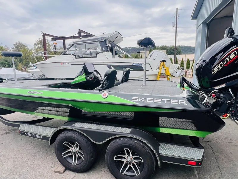 Slide: The Image of Skeeter ZXR20 2023 - 46