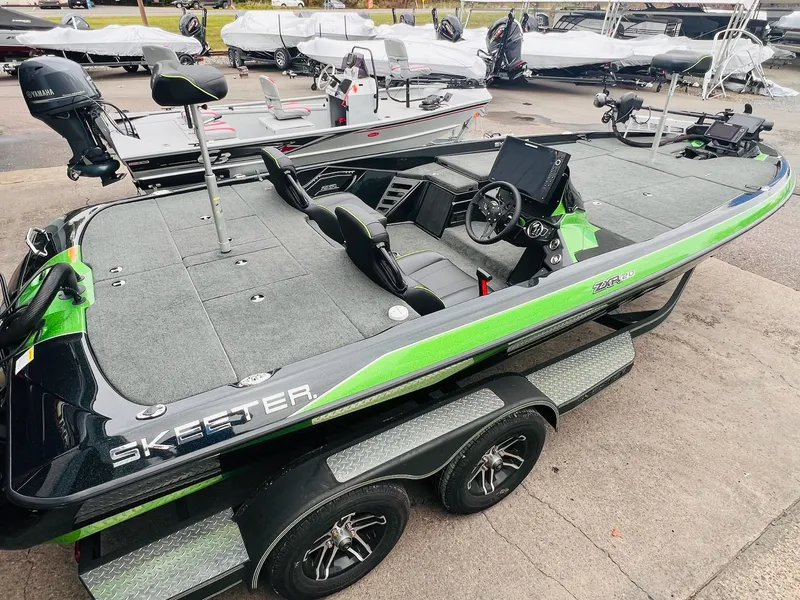 Slide: The Image of Skeeter ZXR20 2023 - 48