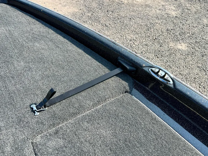 Slide: The Image of Skeeter ZXR 20 2024 - 20