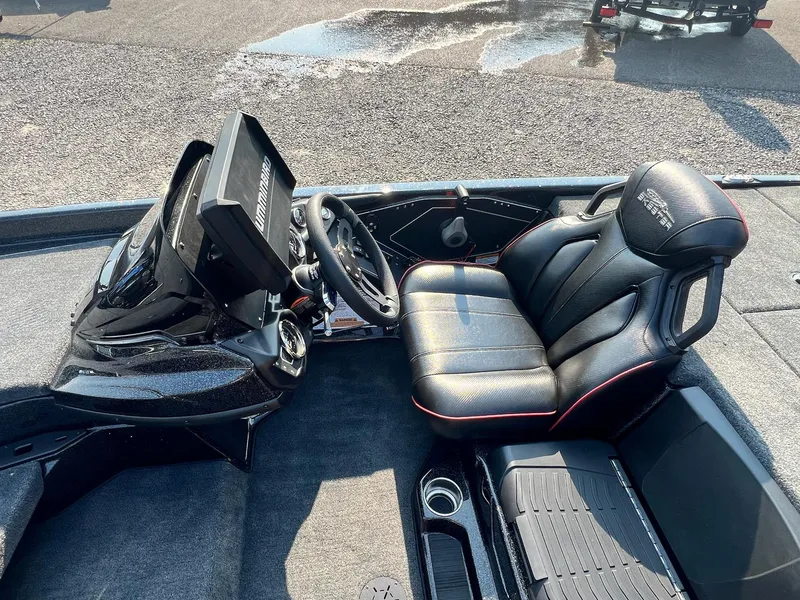 Slide: The Image of Skeeter ZXR 20 2024 - 23