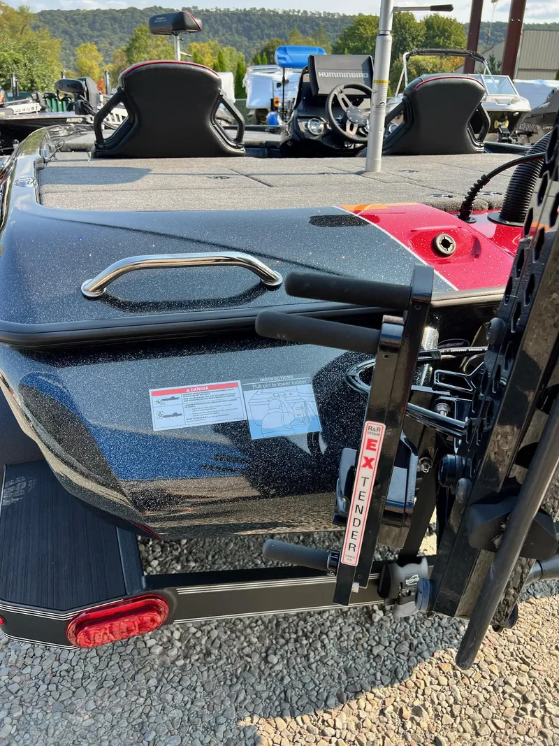 Slide: The Image of Skeeter ZXR 20 2024 - 26