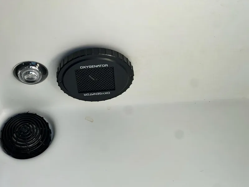 Slide: The Image of Skeeter ZXR 20 2024 - 35