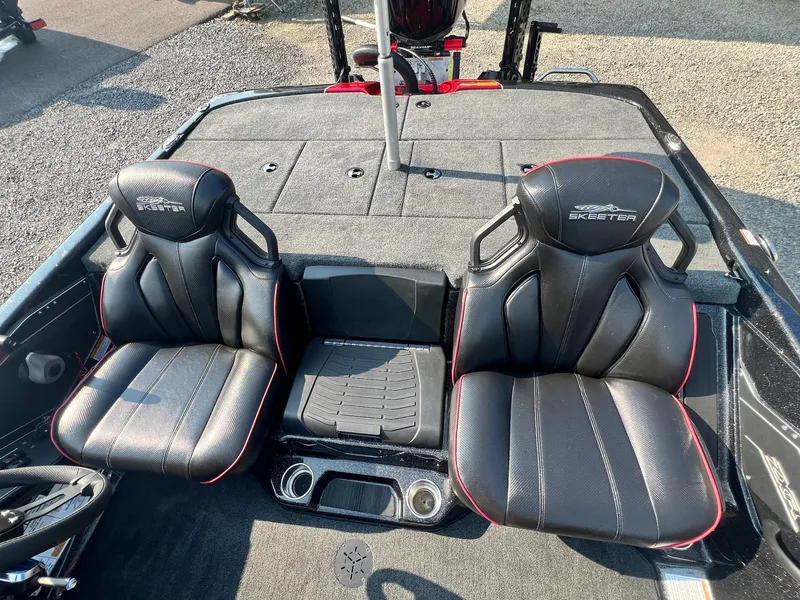 Slide: The Image of Skeeter ZXR 20 2024 - 39