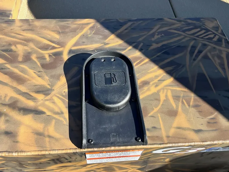 Slide: The Image of Camouflage pattern on 2025 G3 Sportsman 1610 Vinyl boat deck. - 26