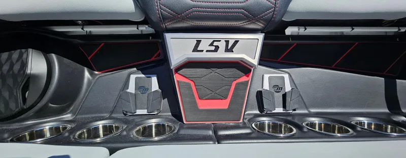 Slide: The Image of Malibu 26LSV 2025 - 14