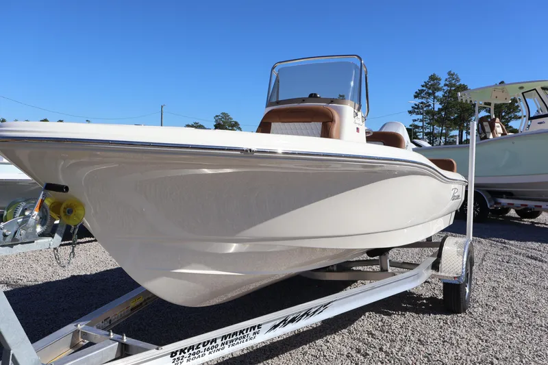 Slide: The Image of Pioneer 180 Sport Fish 2025 - 11