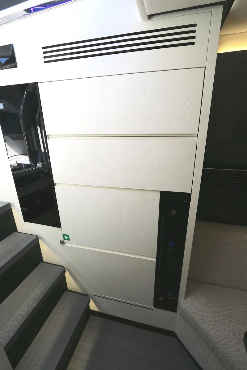 Slide: The Image of Interior of 2023 Azimut 47 VERVE yacht with modern design and sleek finishes. - 8