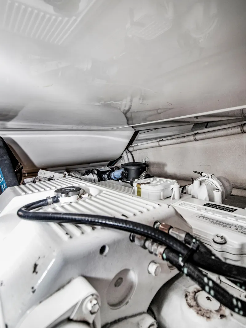 Slide: The Image of Tiara 3900 Convertible 2008 - 65
