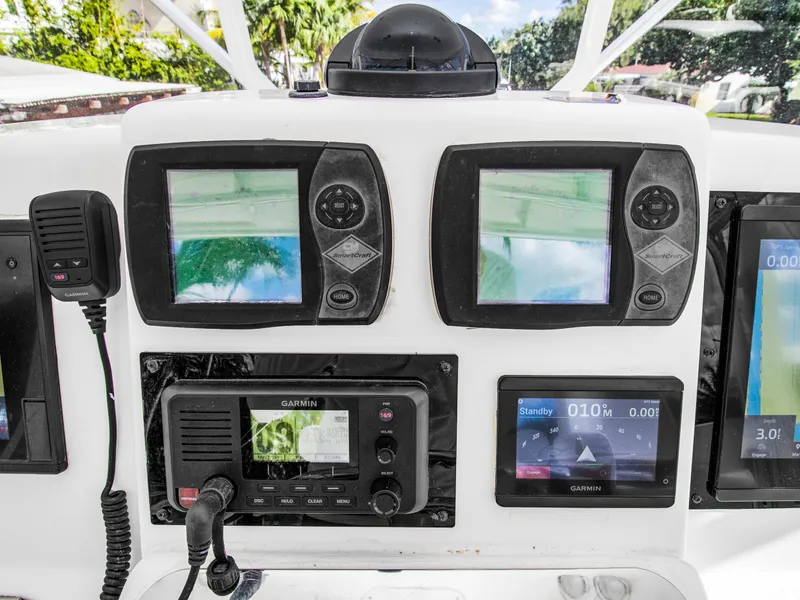 Slide: The Image of Tiara 3900 Convertible 2008 - 89