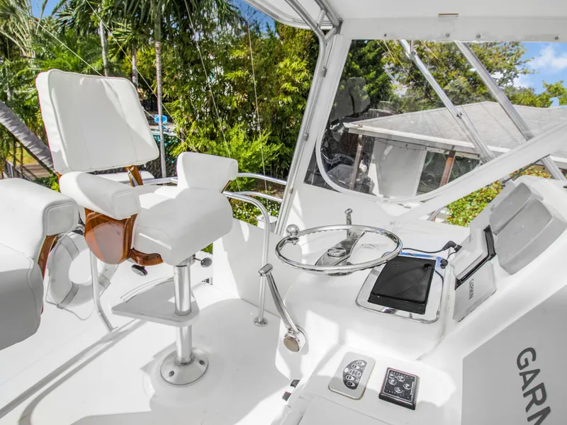 Slide: The Image of Tiara 3900 Convertible 2008 - 92