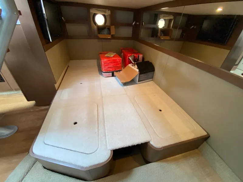 Slide: The Image of Sea Ray Sundancer 350 2013 - 15