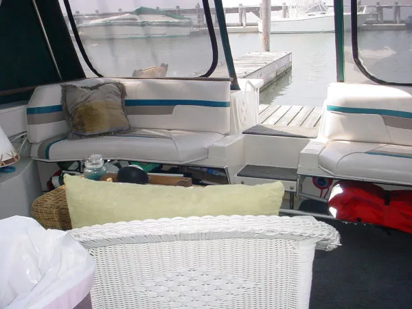 Slide: The Image of Photo 4 - 4