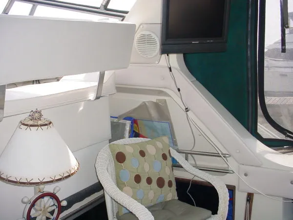 Slide: The Image of Photo 6 - 6