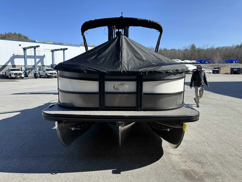 Slide: The Image of Barletta Lusso 23UC 2025 - 13