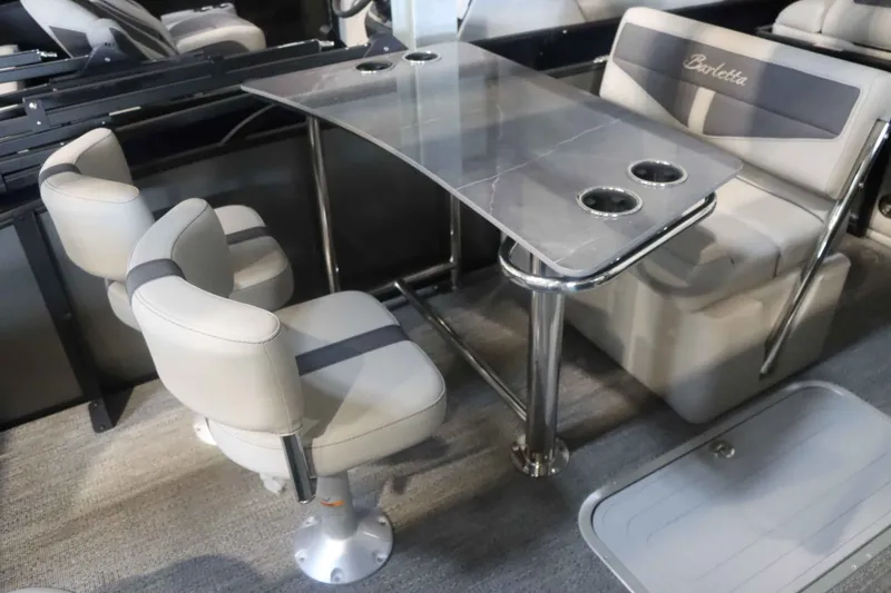 Slide: The Image of Barletta Cabrio 24UE 2025 - 10