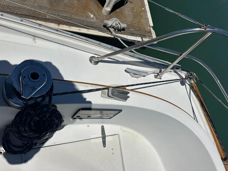 Slide: The Image of Deck of 1986 Nonsuch Ultra sailboat with winch and ropes. - 12