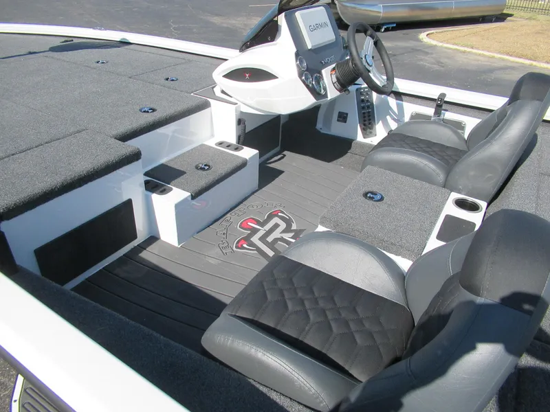 Slide: The Image of Vexus AVX 1980 2025 - 2