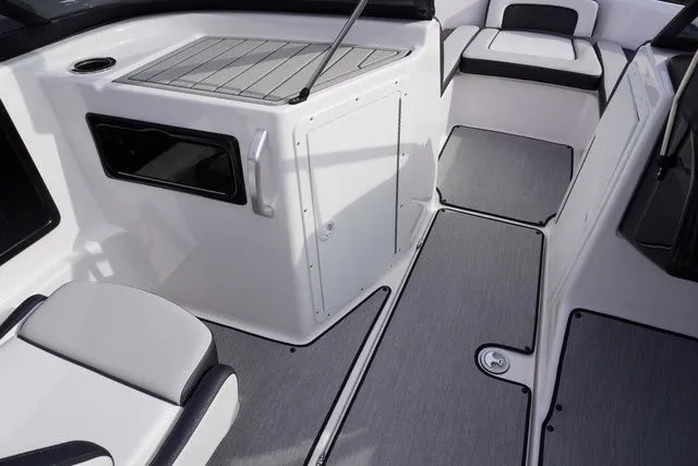 Slide: The Image of Yamaha SX195 2025 - 12